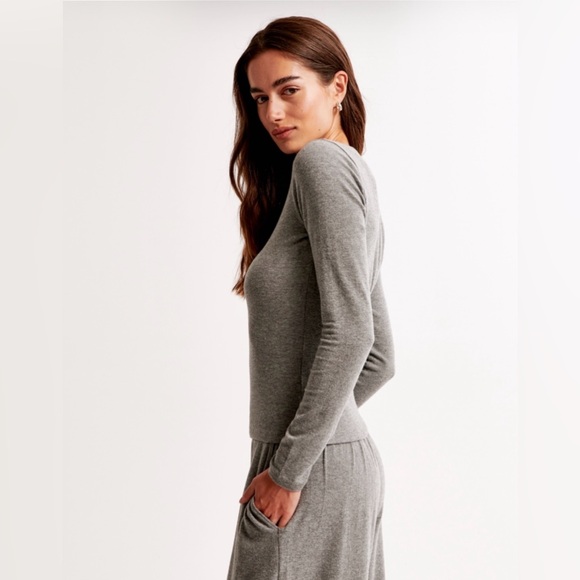 ***NWT*** Abercrombie Cozy Lounge Set - Picture 7 of 7